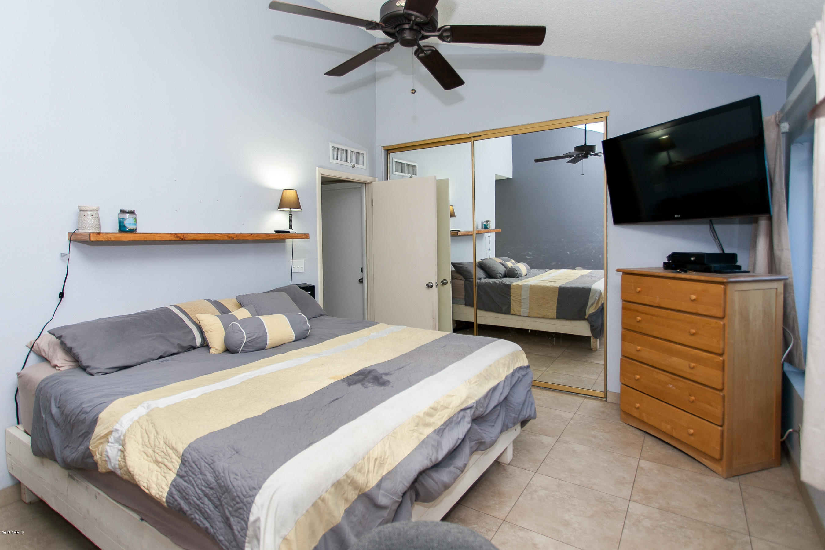 2415 West Greenway Road, Unit 9 Phoenix, AZ 85023 - Photo 12 of 19 Master Bedroom 2