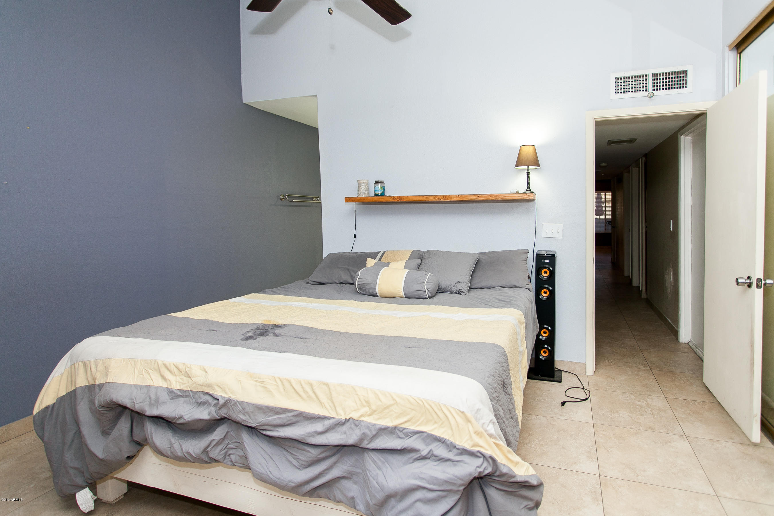 2415 West Greenway Road, Unit 9 Phoenix, AZ 85023 - Photo 14 of 19 Master Bedroom