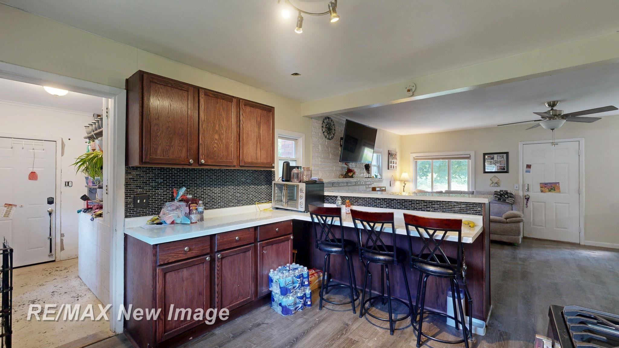 9377 Hubbard Road Davison, MI 48423 - Photo 4 of 22