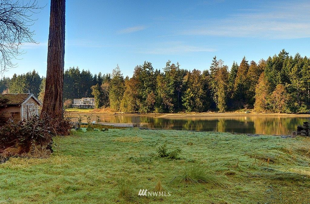 15805 Virginia Point Road Northeast Poulsbo, WA 98370 - Photo 13 of 16 Gallery Image 13