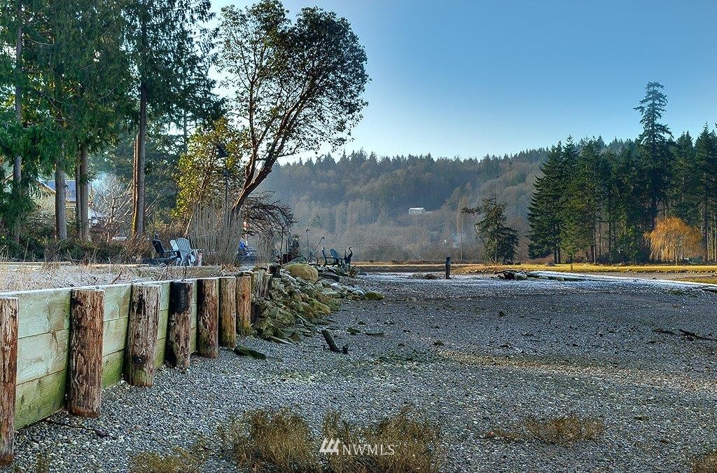 15805 Virginia Point Road Northeast Poulsbo, WA 98370 - Photo 9 of 16 Gallery Image 9