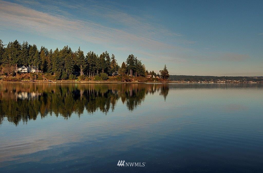 15805 Virginia Point Road Northeast Poulsbo, WA 98370 - Photo 10 of 16 Gallery Image 10