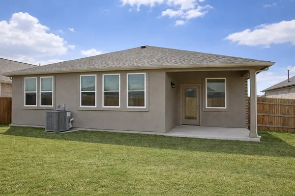 $2,150 | 608 Mais Drive, Georgetown, TX 78626