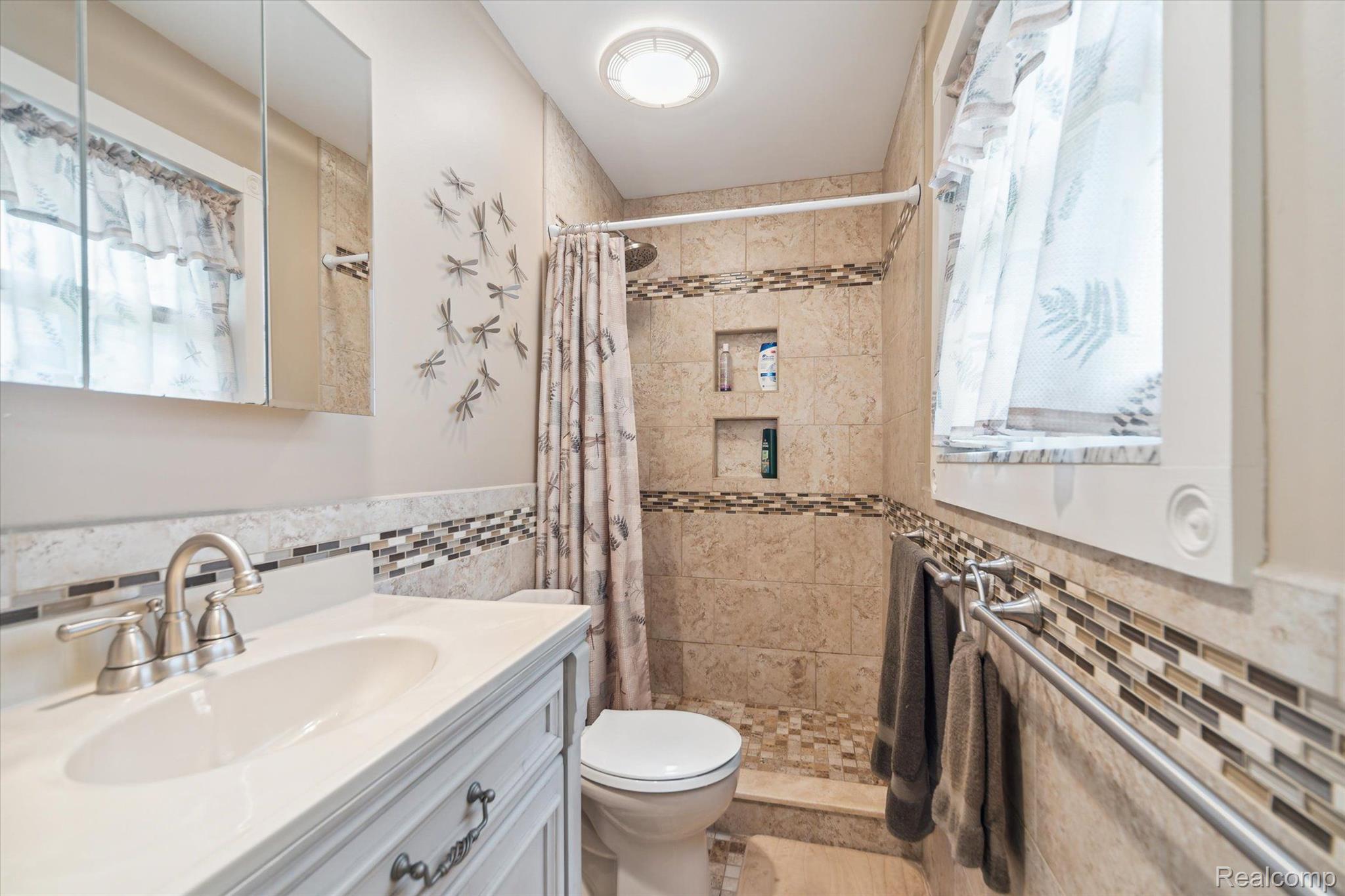 10725 Culver Road Brighton, MI 48114 - Photo 26 of 51 Gallery Image 26