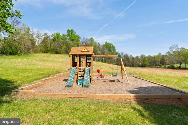 $499,999 | 1388 Novum Church Road, Reva, VA 22735
