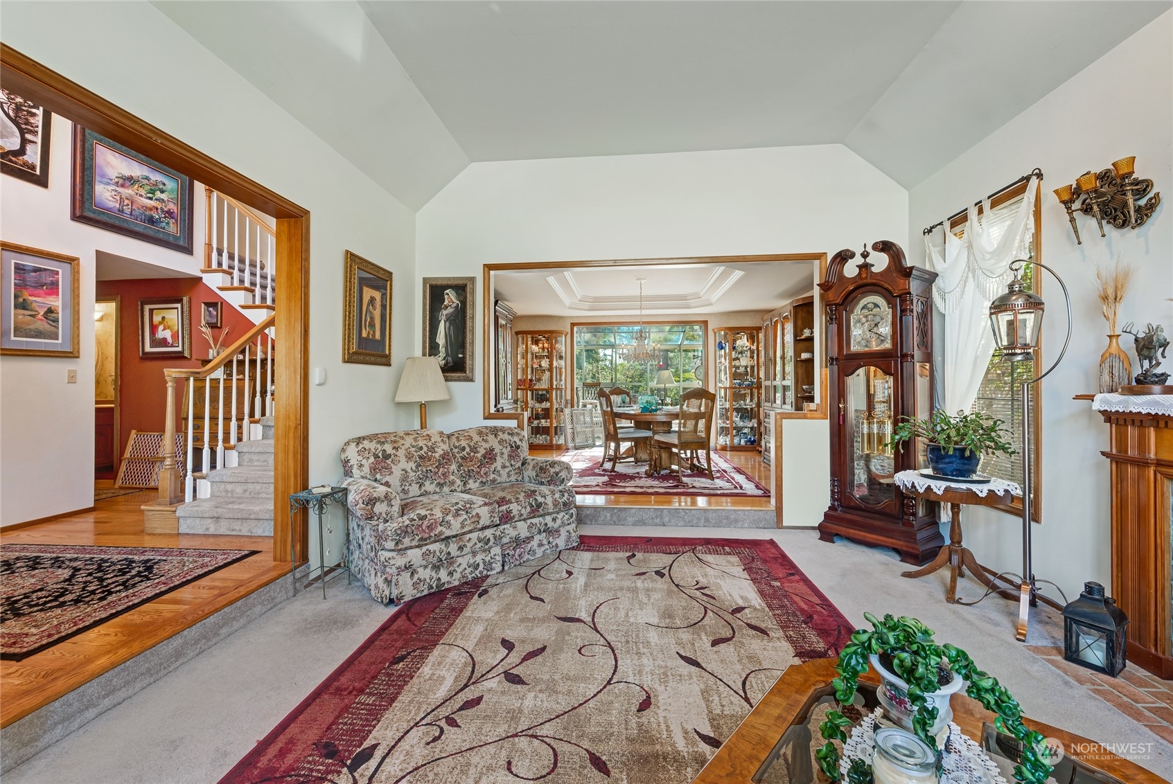 2914 184th Place Southeast Bothell, WA 98012 - Photo 5 of 40 a living room with furniture rug and wooden floor