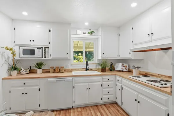$1,499,000 | 1363 Santa Fe Drive, San Jose, CA 95118