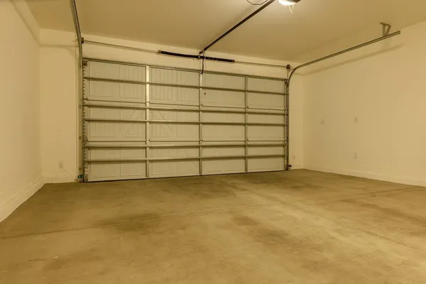 $3,600 | 9701 East Spiral Avenue, Mesa, AZ 85212