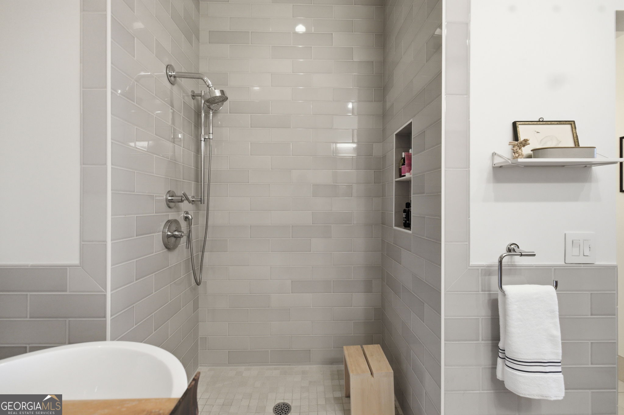 3820 Roswell Road Northeast, Unit 1012 Atlanta, GA 30342 - Photo 38 of 82 Gallery Image 38