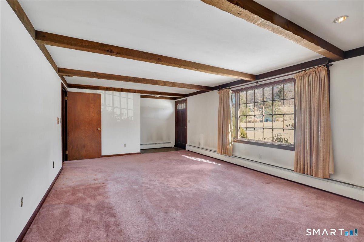 220 Rose Hill Road Portland, CT 06480 - Photo 3 of 15