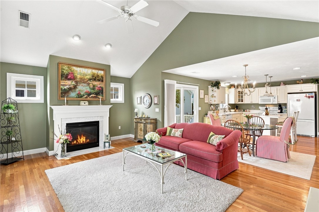 500 Mendon Road, Unit 217 Cumberland, RI 02864 - Photo 4 of 22 Gallery Image 4