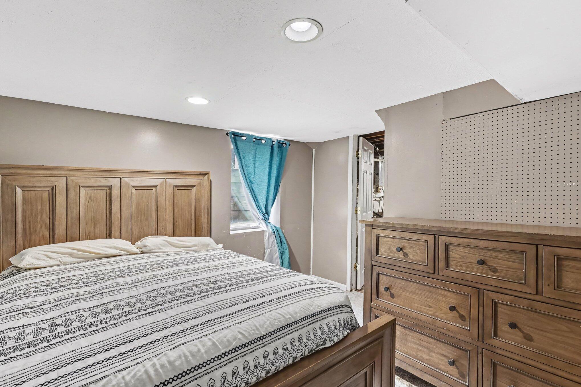 1357 Cornell Road Muskegon, MI 49441 - Photo 21 of 27 014_file_4823