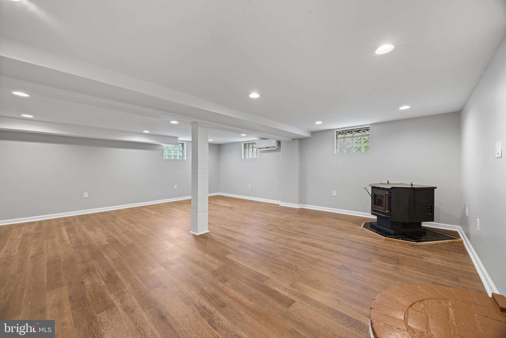 102 Nelson Road Pikesville, MD 21208 - Photo 32 of 57