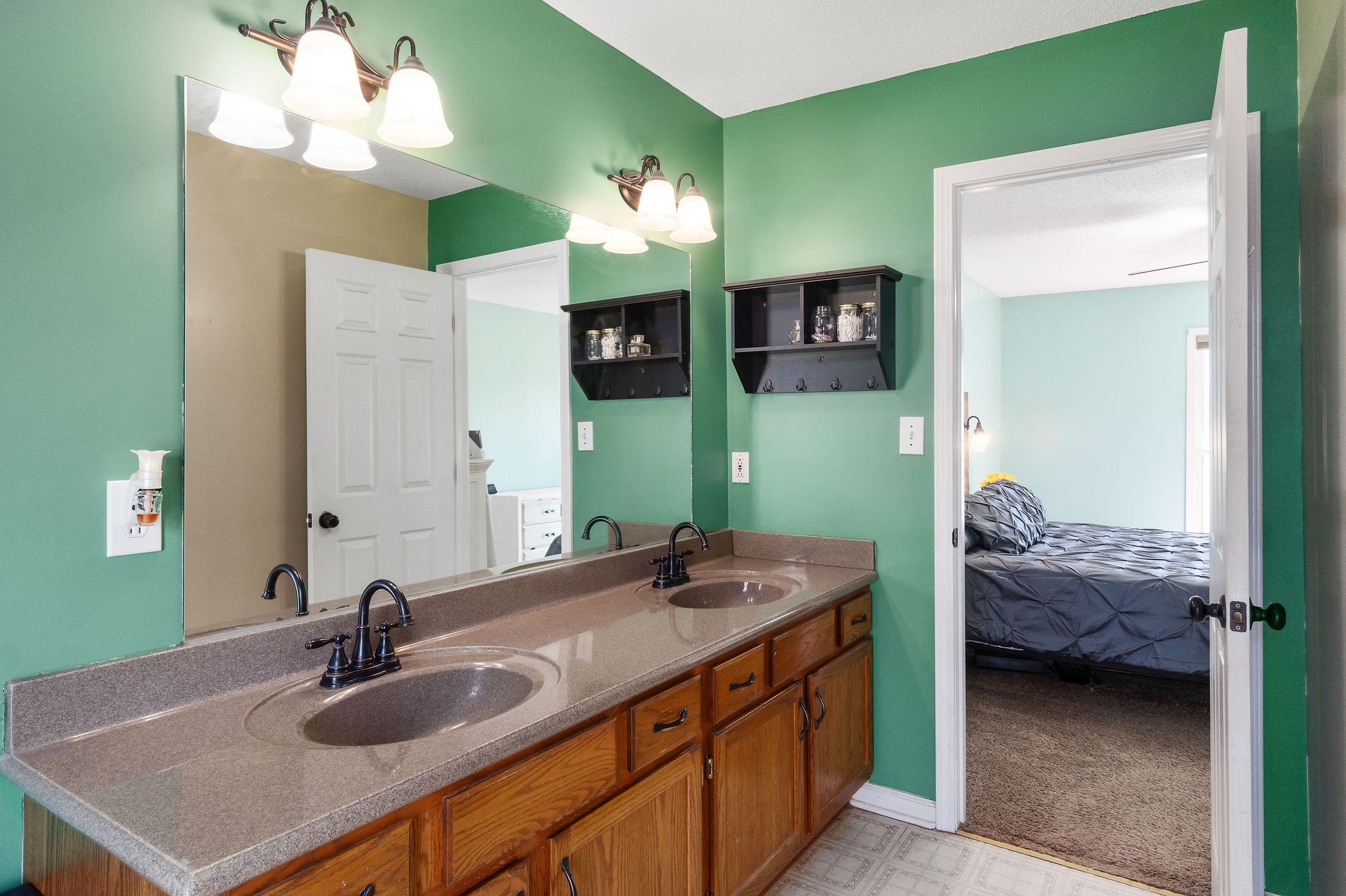863 Smith Branch Road Clarksville, TN 37042 - Photo 18 of 44 Gallery Image 18