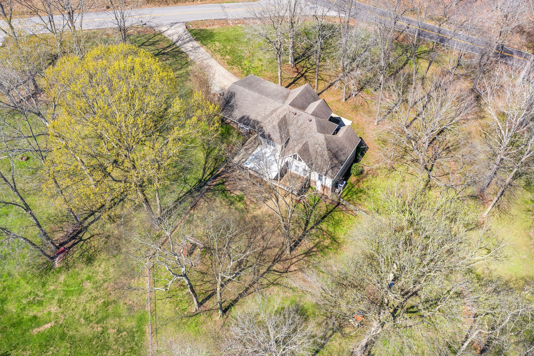 863 Smith Branch Road Clarksville, TN 37042 - Photo 32 of 44 Gallery Image 32