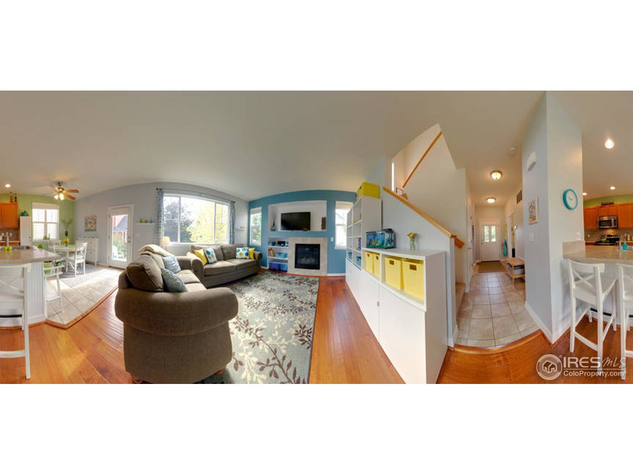 2208 Trestle Road Fort Collins, CO 80525 - Photo 4 of 31 Bright and Open