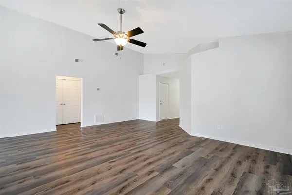 $1,875 | 28 Easton Street, Cantonment, FL 32533