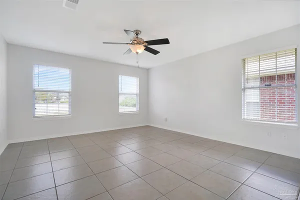 $1,875 | 28 Easton Street, Cantonment, FL 32533