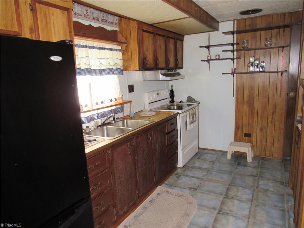 417 Newsome Road King, NC 27021 - Photo 22 of 30 Gallery Image 22