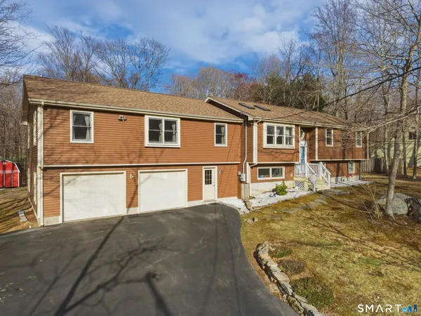 $559,900 | 165 Nedobity Road, Haddam, CT 06441