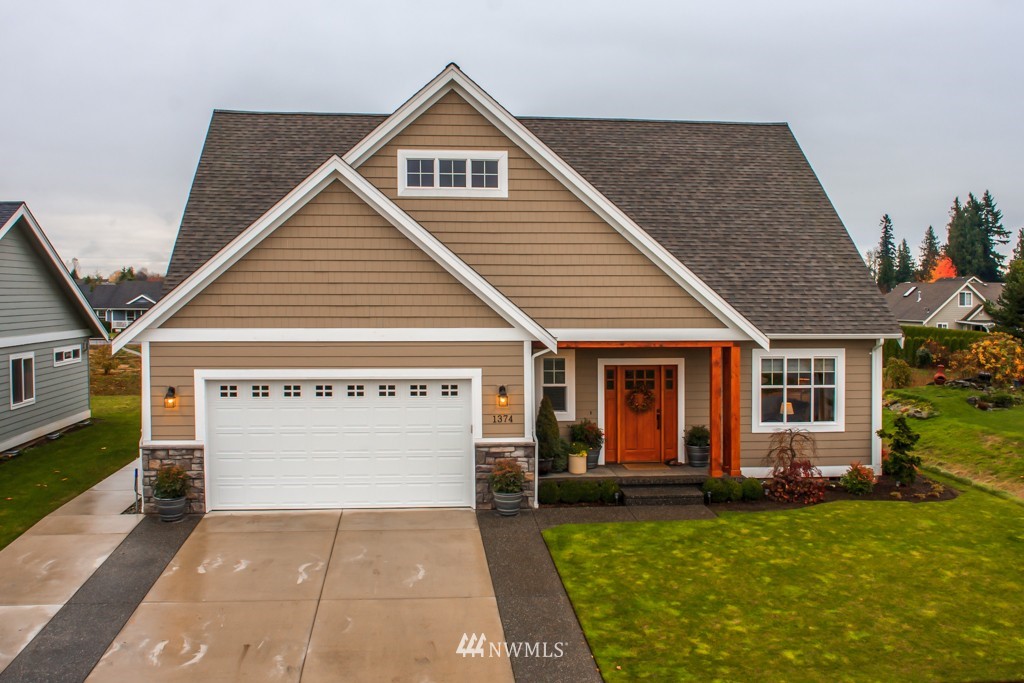 1374 Pearl Loop Lynden, WA 98264 - Photo 1 of 24 Gallery Image 1
