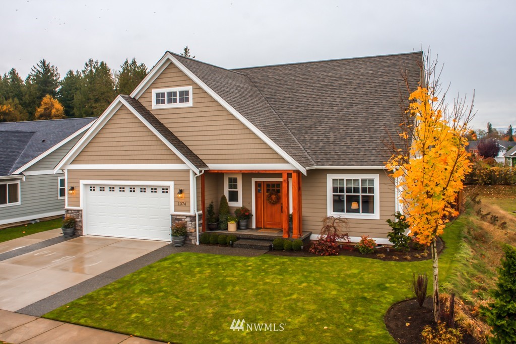 1374 Pearl Loop Lynden, WA 98264 - Photo 2 of 24 Gallery Image 2