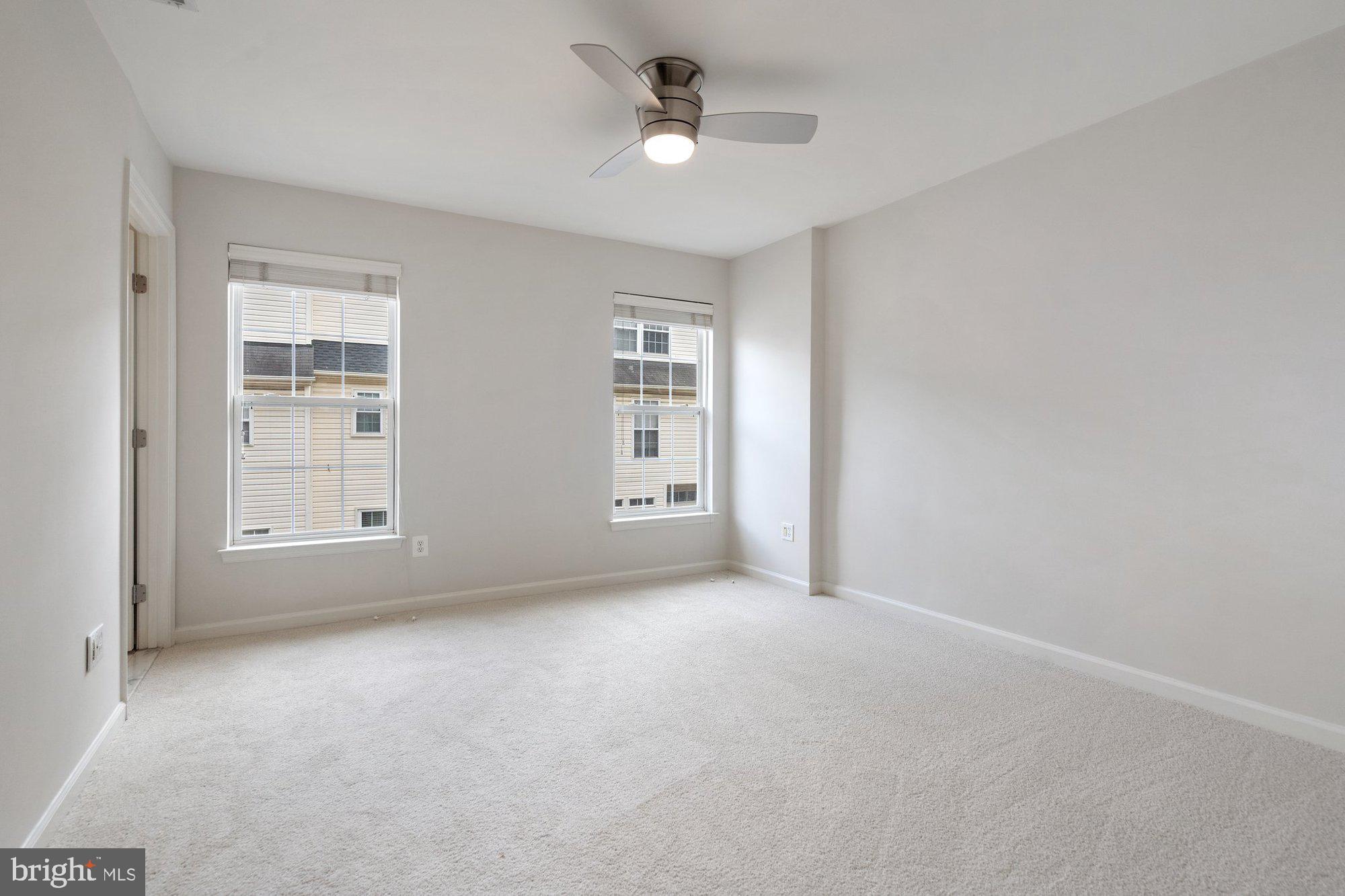 2706 Manhattan Place Vienna, VA 22180 - Photo 21 of 44
