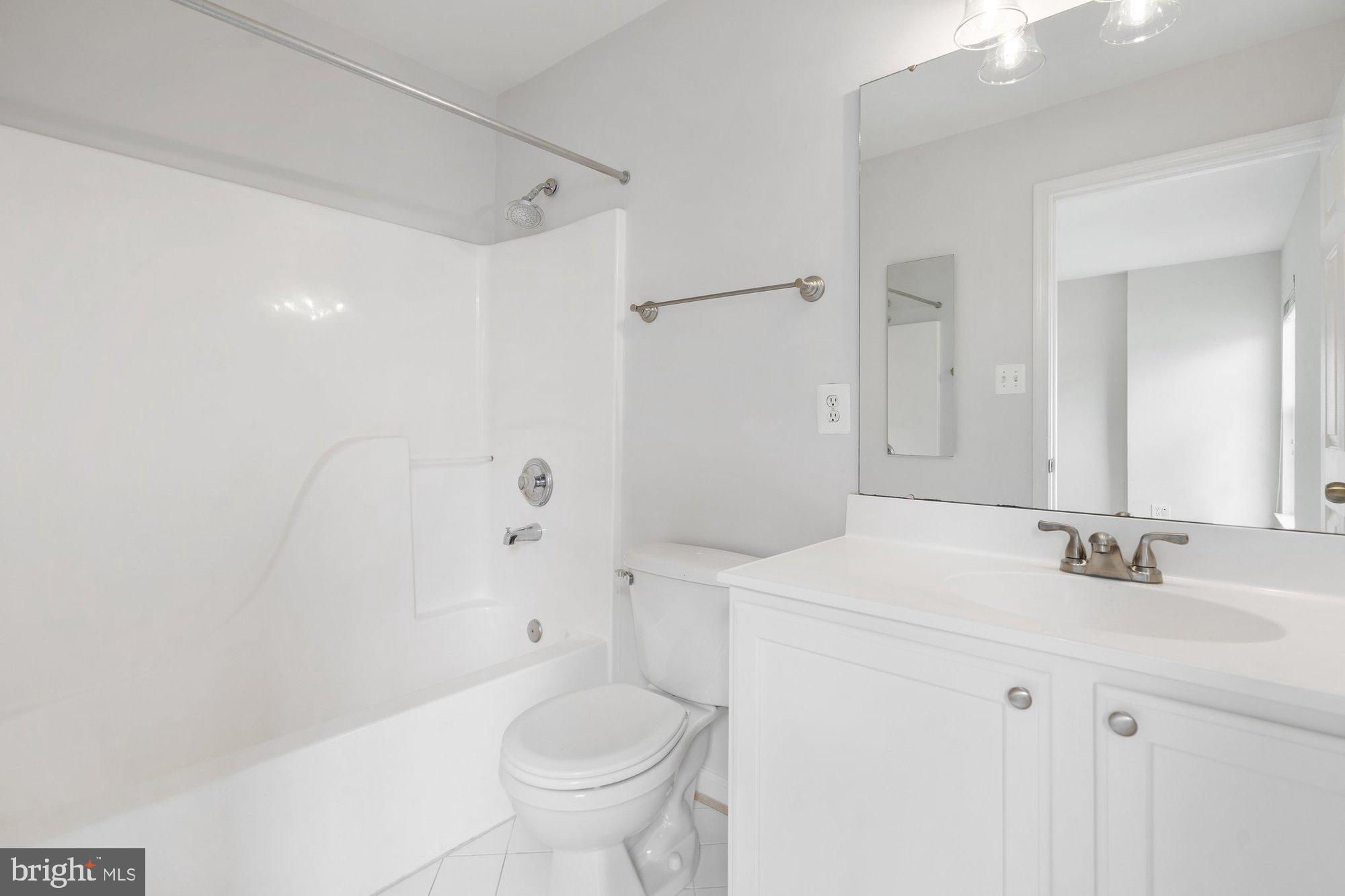 2706 Manhattan Place Vienna, VA 22180 - Photo 23 of 44