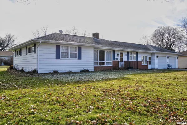 $195,000 | 703 East Franklin Street, Macomb, IL 61455