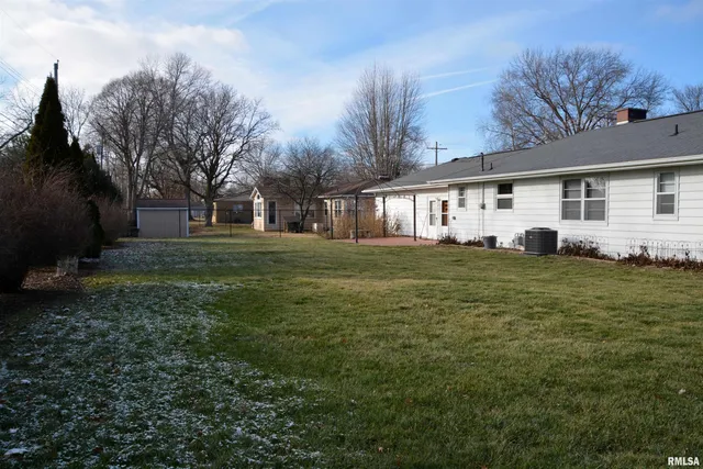 703 East Franklin Street, Macomb, IL 61455