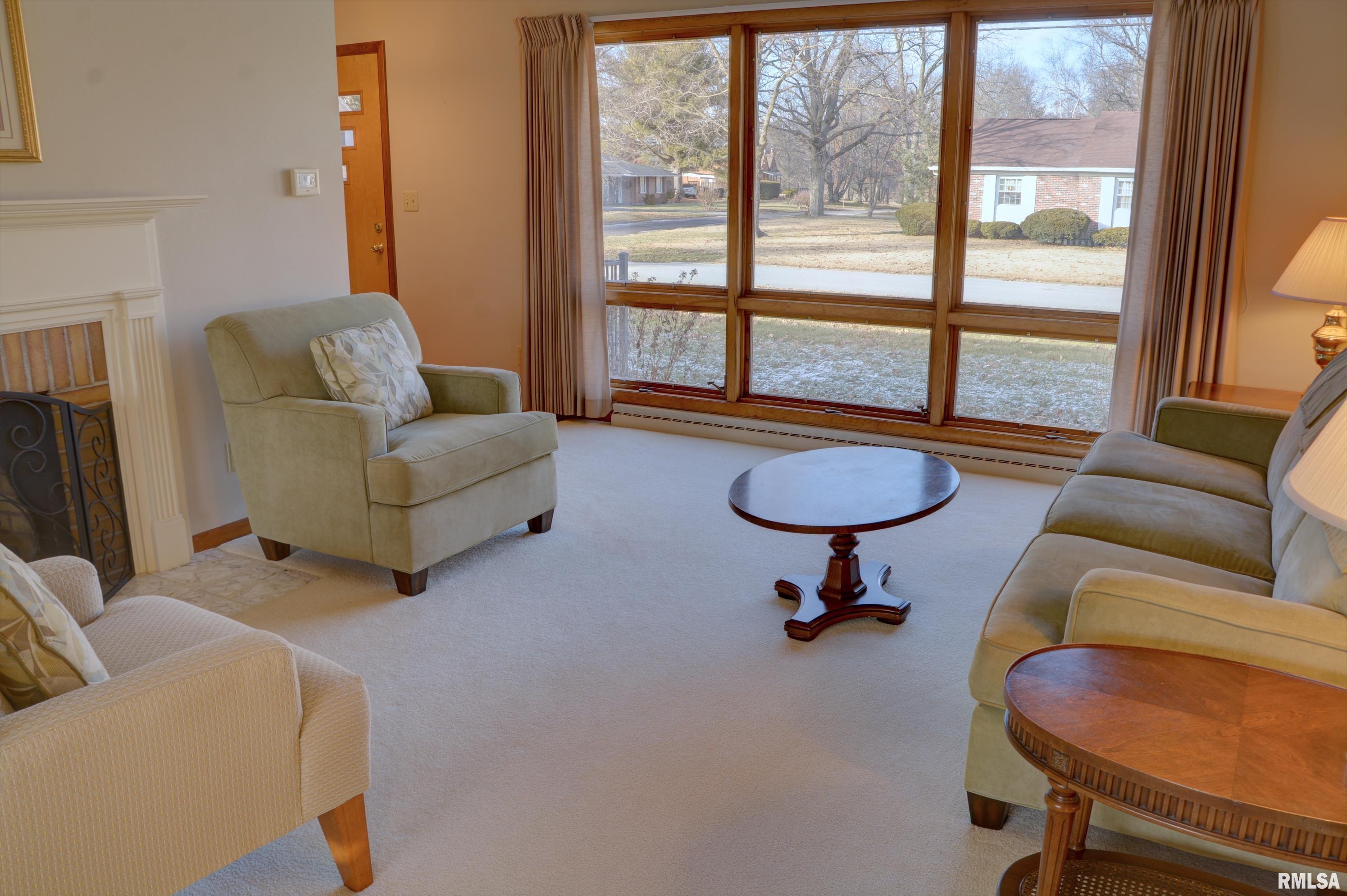 703 East Franklin Street Macomb, IL 61455 - Photo 3 of 25