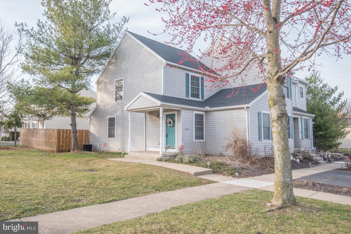 2950 Aster Lane Lititz, PA 17543 - Photo 2 of 34