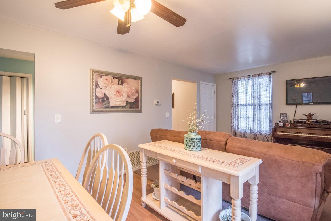 2950 Aster Lane Lititz, PA 17543 - Photo 11 of 34