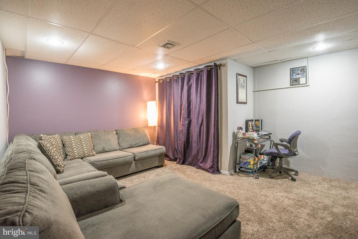 2950 Aster Lane Lititz, PA 17543 - Photo 25 of 34