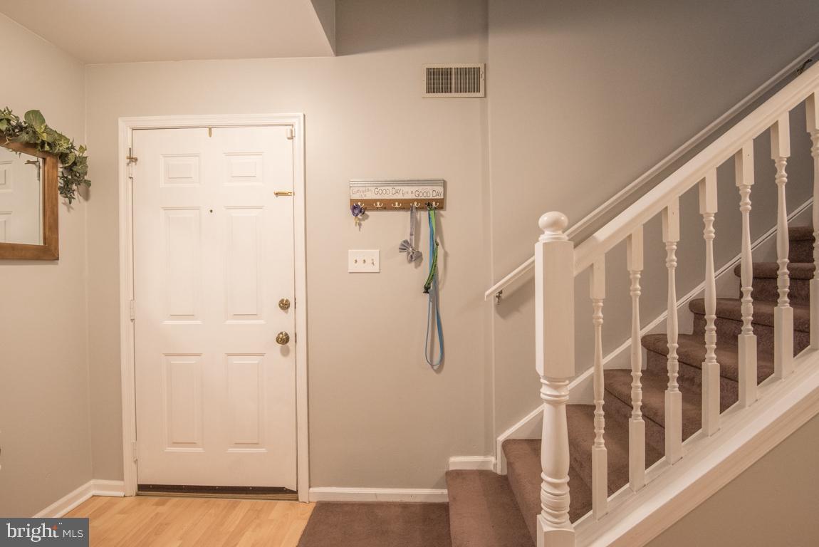 2950 Aster Lane Lititz, PA 17543 - Photo 6 of 34
