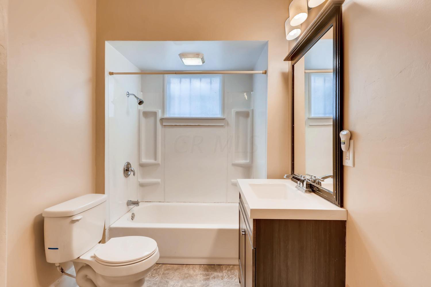 364-366 Berkeley Road, Unit 6 Columbus, OH 43205 - Photo 12 of 28