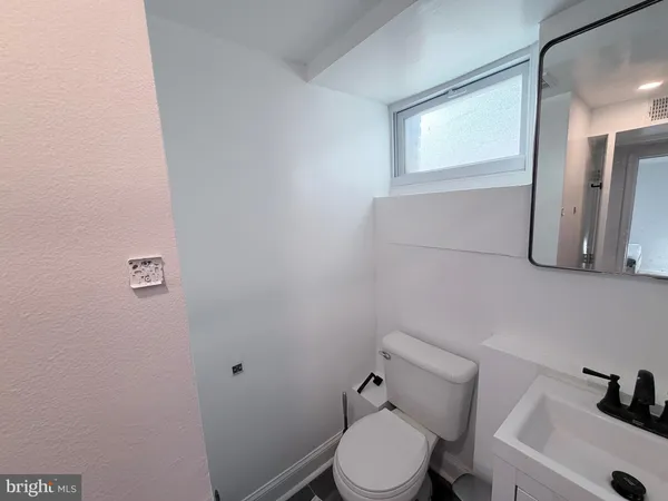 $1,599 | 805 Malcolm X Avenue Southeast, Washington, DC 20032