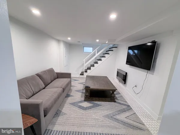 $1,599 | 805 Malcolm X Avenue Southeast, Washington, DC 20032