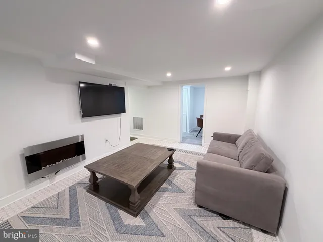 $1,999 | 805 Malcolm X Avenue Southeast, Washington, DC 20032