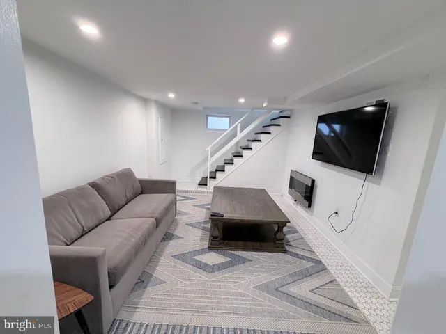 $1,999 | 805 Malcolm X Avenue Southeast, Washington, DC 20032