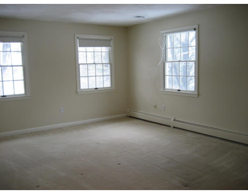 101 Spring Street Arlington, MA 02476 - Photo 10 of 19 Gallery Image 10