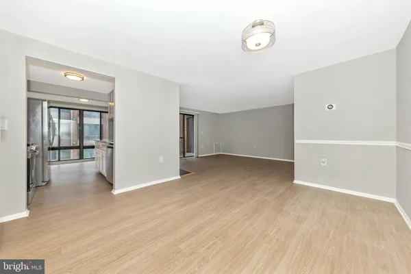 $294,000 | 18131 Chalet Drive, Unit 24202, Germantown, MD 20874