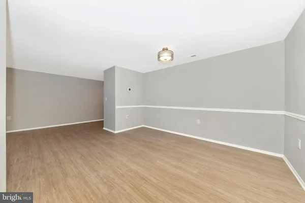 $294,000 | 18131 Chalet Drive, Unit 24202, Germantown, MD 20874