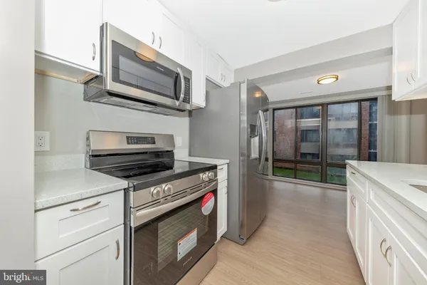 $294,000 | 18131 Chalet Drive, Unit 24202, Germantown, MD 20874