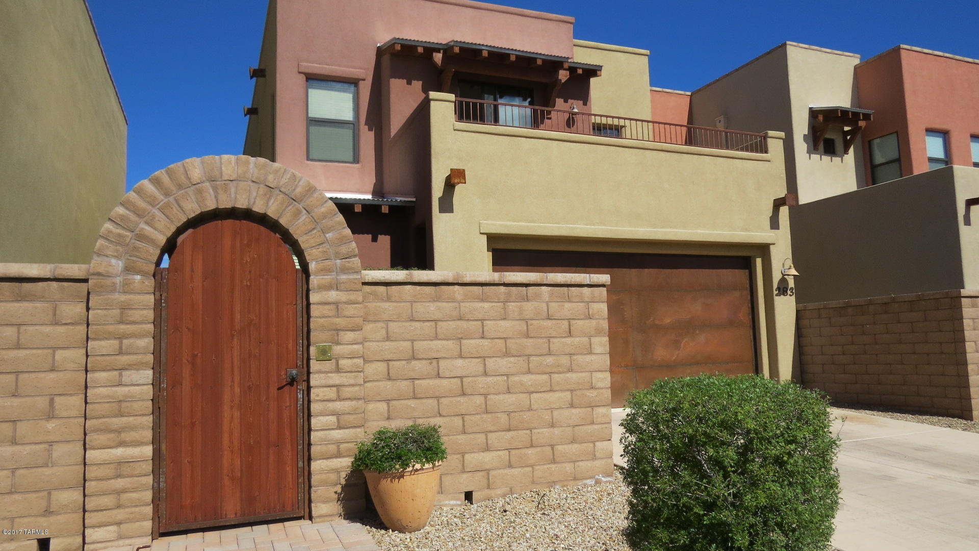 283 East Croydon Park Road Tucson, AZ 85704 - Photo 2 of 32