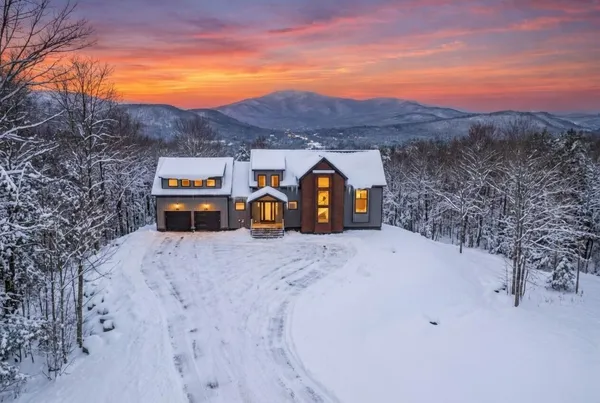 $2,010,000 | 121 Morganite Way, Newry, ME 04261