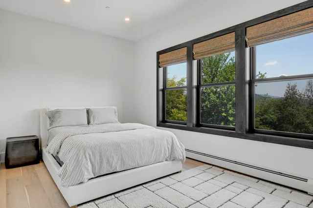 $2,195,000 | 121 Morganite Way, Newry, ME 04261