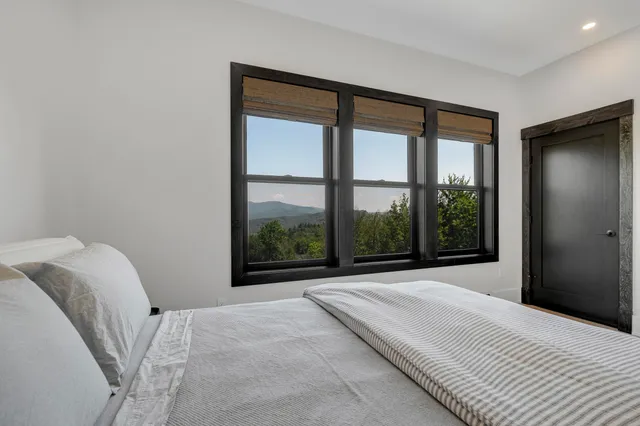 $2,195,000 | 121 Morganite Way, Newry, ME 04261