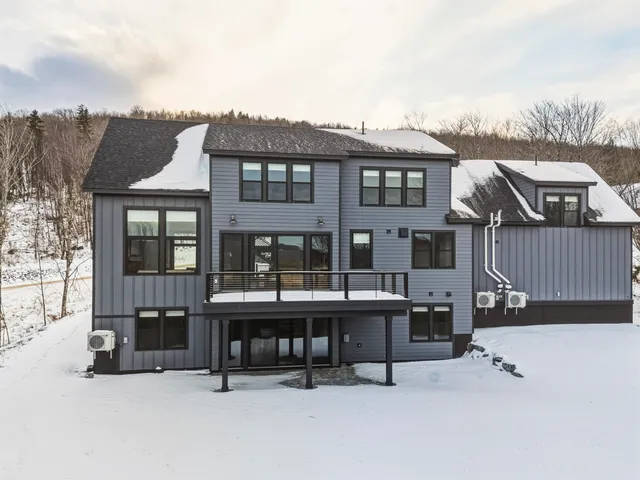 $2,379,000 | 121 Morganite Way, Newry, ME 04261