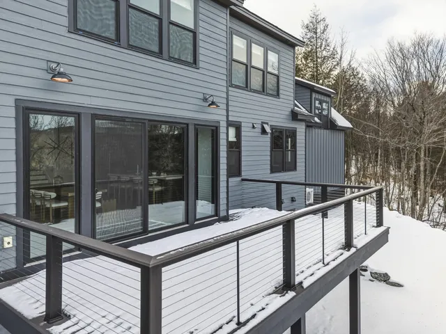 $2,379,000 | 121 Morganite Way, Newry, ME 04261